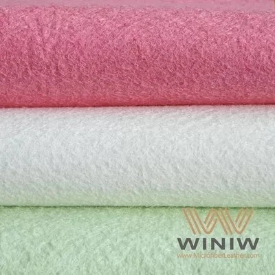py159803858-quick_dirt_removing_pink_synthetic_chamois_leather_car_wipers.webp